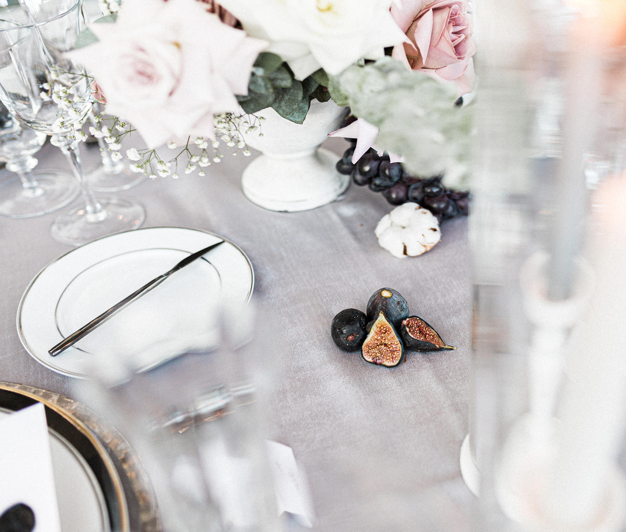 Event Photography Table Set Up. Photography by Jesseka Melanie Photography